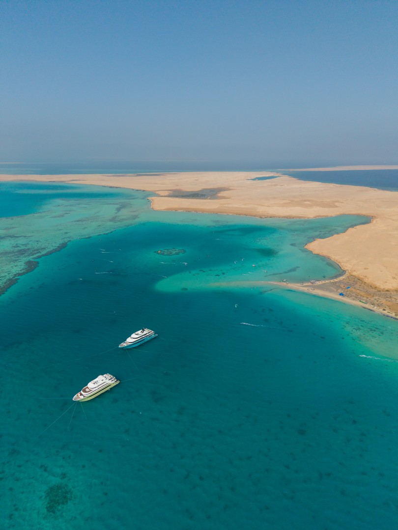 Bow of the Turquoise Olympia seen from the air